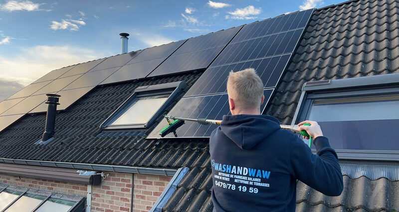 Nettoyage de panneaux solaires